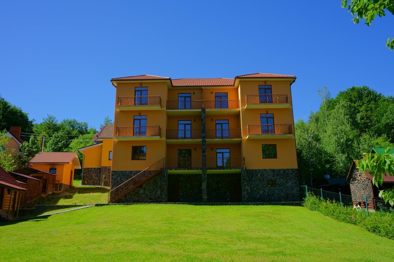 Vovk Gasthaus 西尼亚克 外观 照片